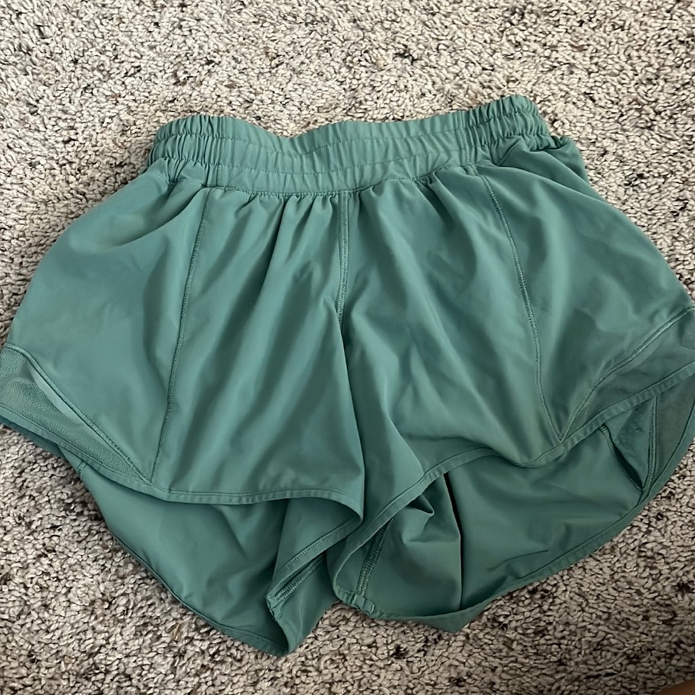 green size 4 tall lulu shorts